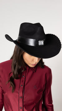 Chapéu On the Rocks Preto e Vermelho