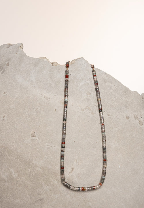 Colar Wild Stone Cinza